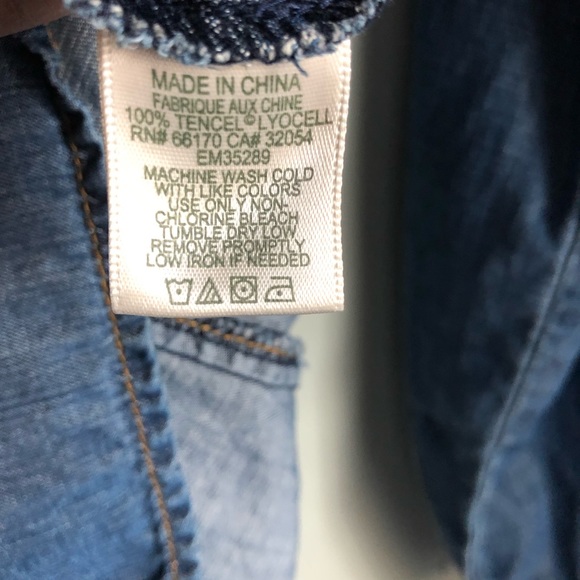 Cloth & Stone Chambray Jean Button Down Shirt - Picture 7 of 7